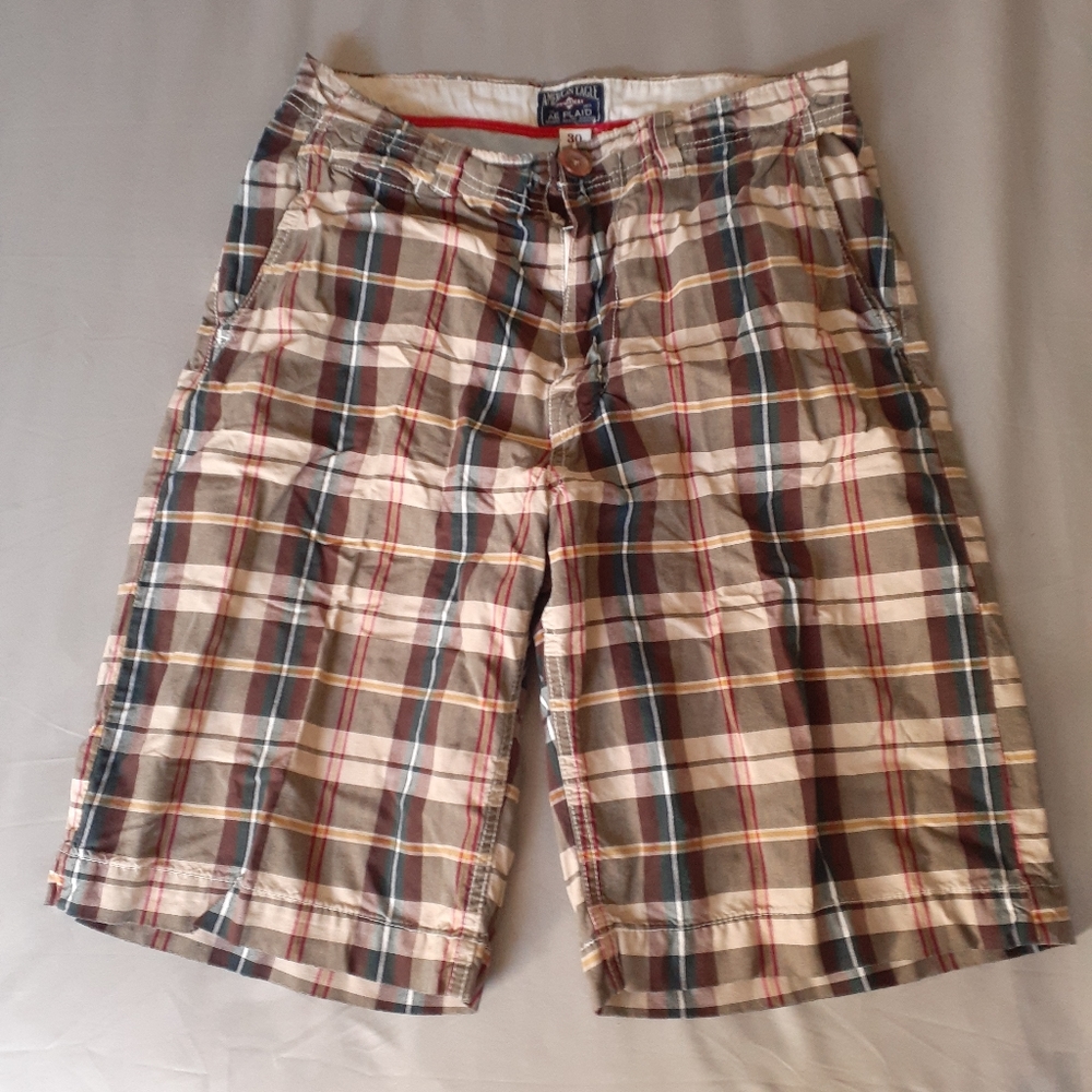 MEN'S SHORT AMERICAN EAGLE. SIZE 30